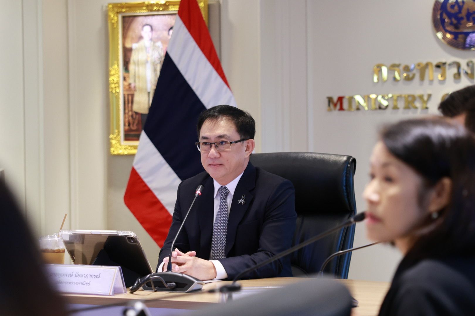 “พาณิชย์”เตรียม 3 มาตรการเชิงรุก รับมือค่าครองชีพพุ่งจากพลังงาน ค่าขนส่ง ต้นทุน
